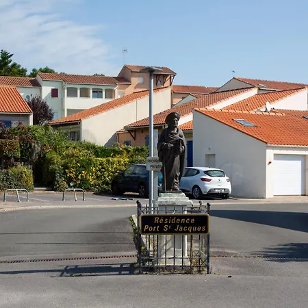 Port Saint-jacques-4 By Interhome